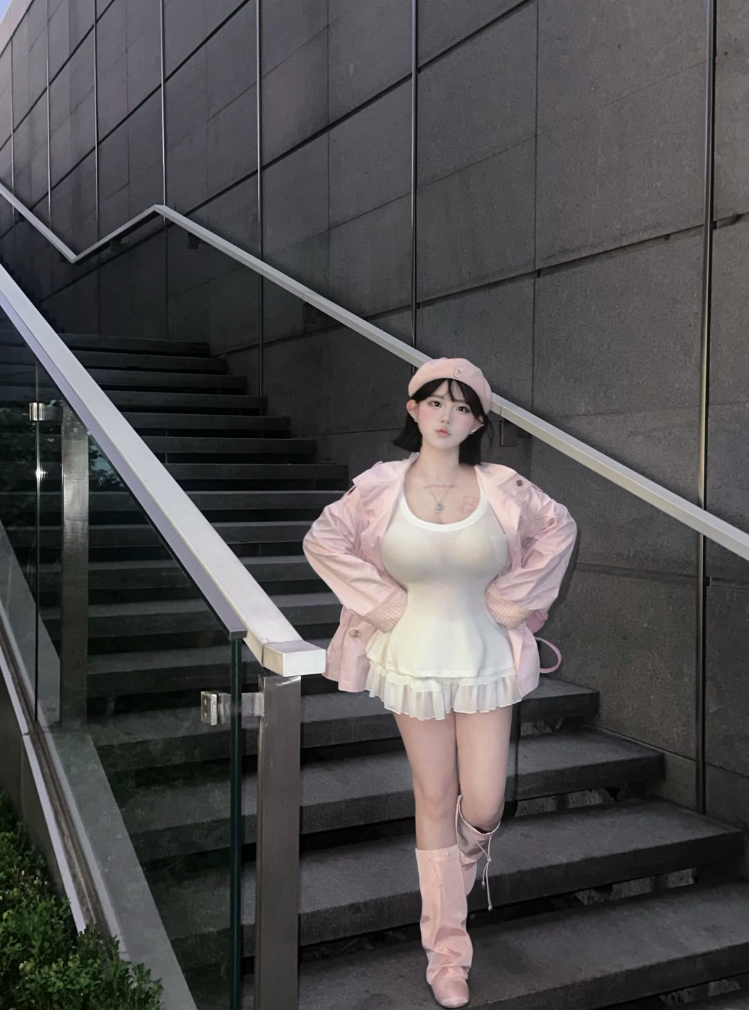 
多肉奈初,朕是一个脆肉的皇帝。微胖穿搭
-纯欲Mvp
-第5
张图片