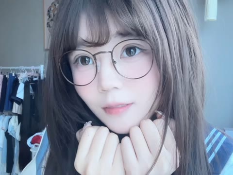 黄泽明收藏的代新雨图片